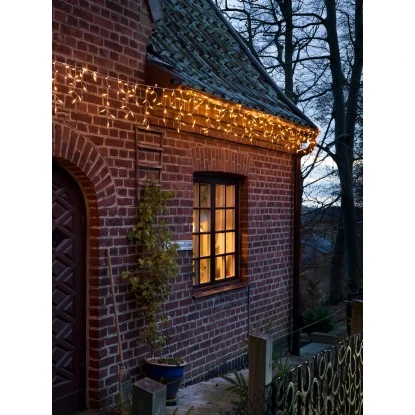 Konstsmide LED Eisregen Lichtervorhang 400 Dioden Bernsteinfarben 31V Außentrafo 3 Konstsmide LED Eisregen Lichtervorhang 400 Dioden Bernsteinfarben 31V Außentrafo – Bild 3